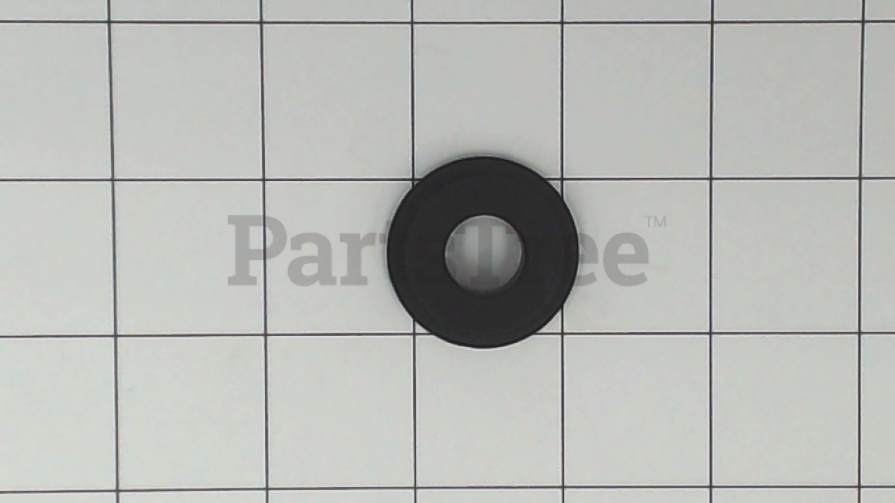 CUB 731-1989 - SPACER SEAT ADJUST (Slide 1 of 1)